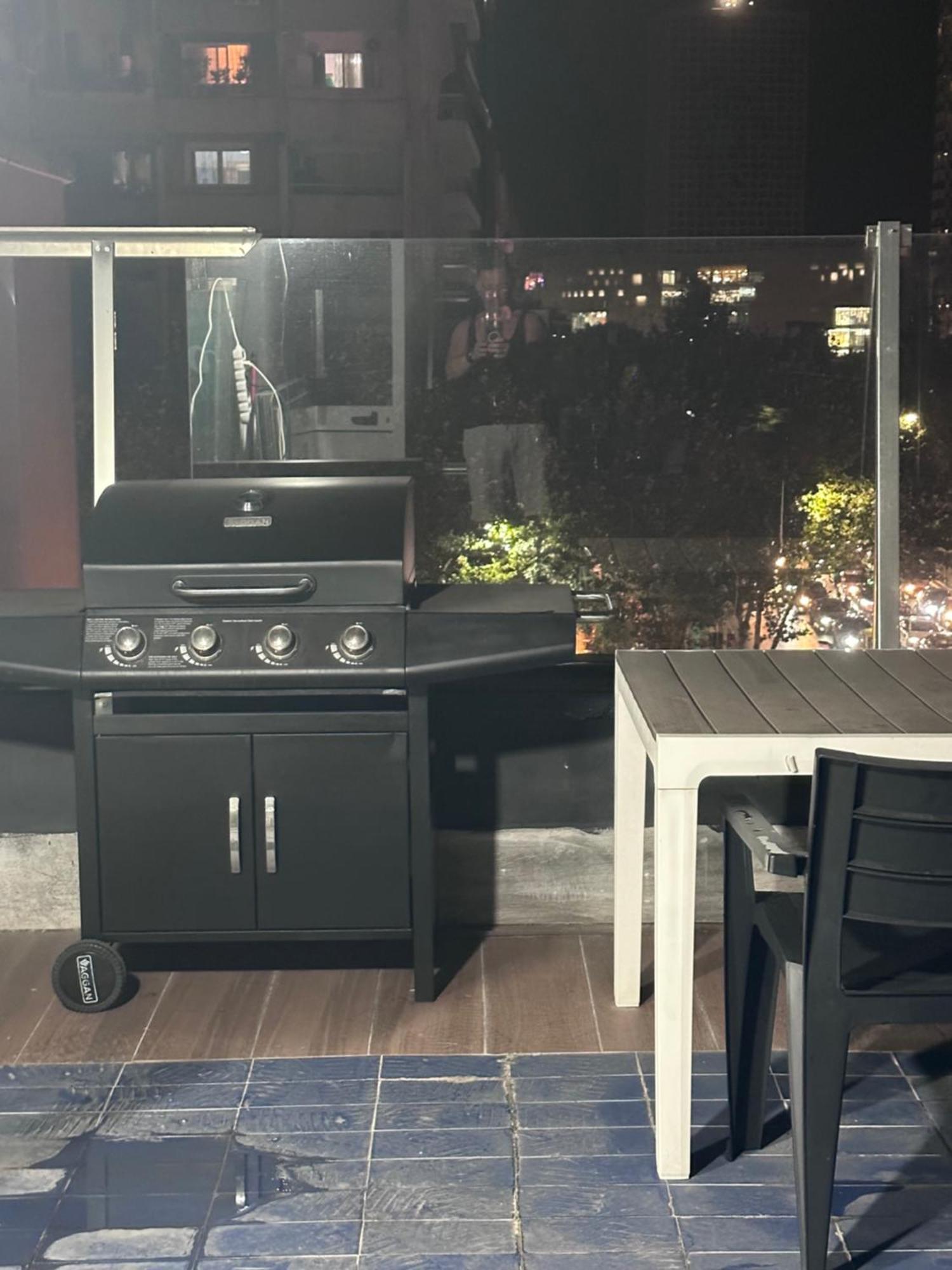 Hidden Gem In The Center Of Tirana Apartment Bagian luar foto