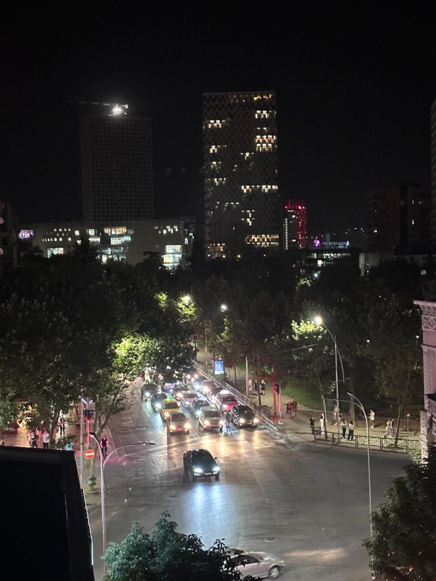 Hidden Gem In The Center Of Tirana Apartment Bagian luar foto